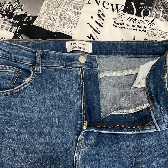 NWOT Reformation Jeans - Picture 3 of 4